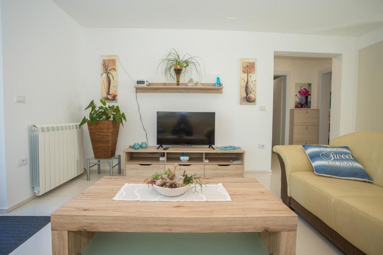 Zagar Apartment Porec Exterior photo