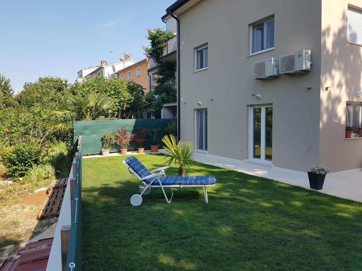 Zagar Apartment Porec Exterior photo