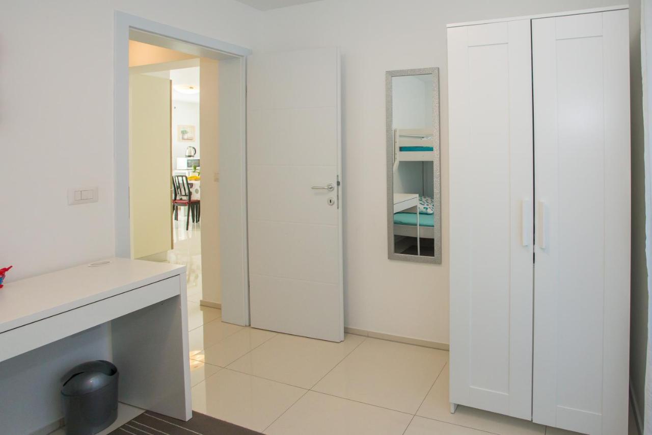 Zagar Apartment Porec Exterior photo