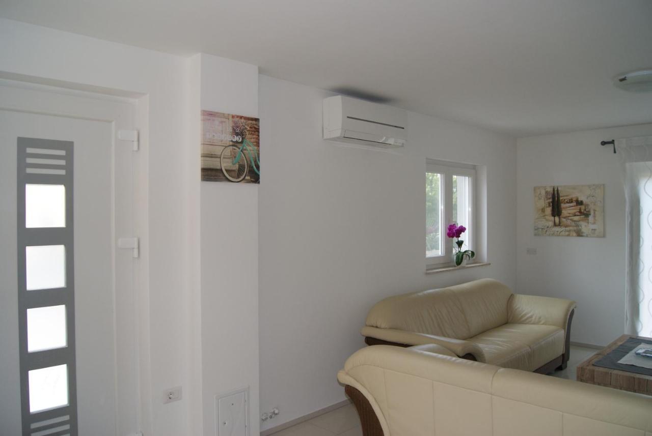 Zagar Apartment Porec Exterior photo